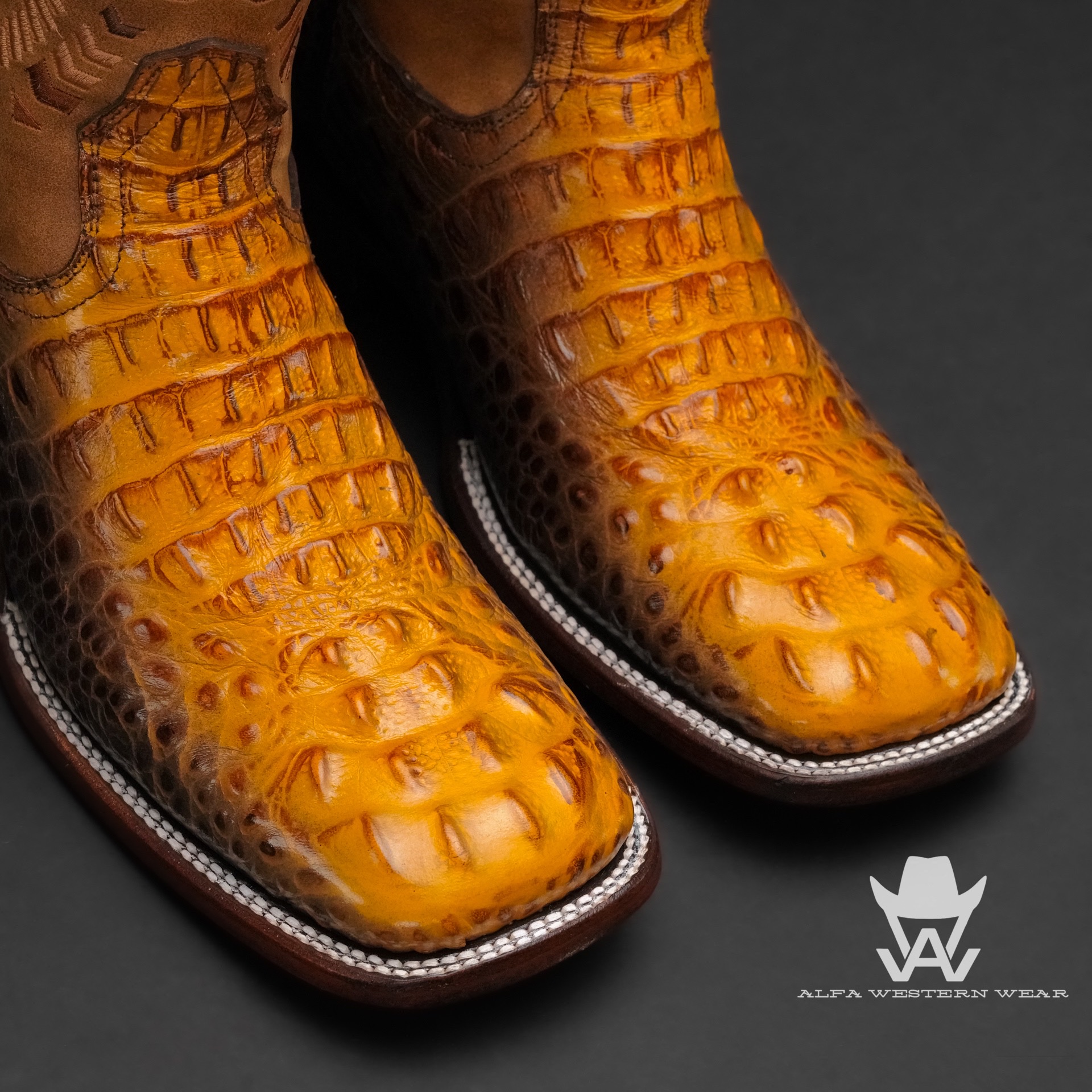Men’s Handmade Honey Caiman Neck – Square Toe - Image 2