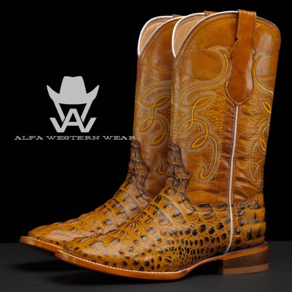 Men’s Handmade Honey Caiman Neck – Square Toe