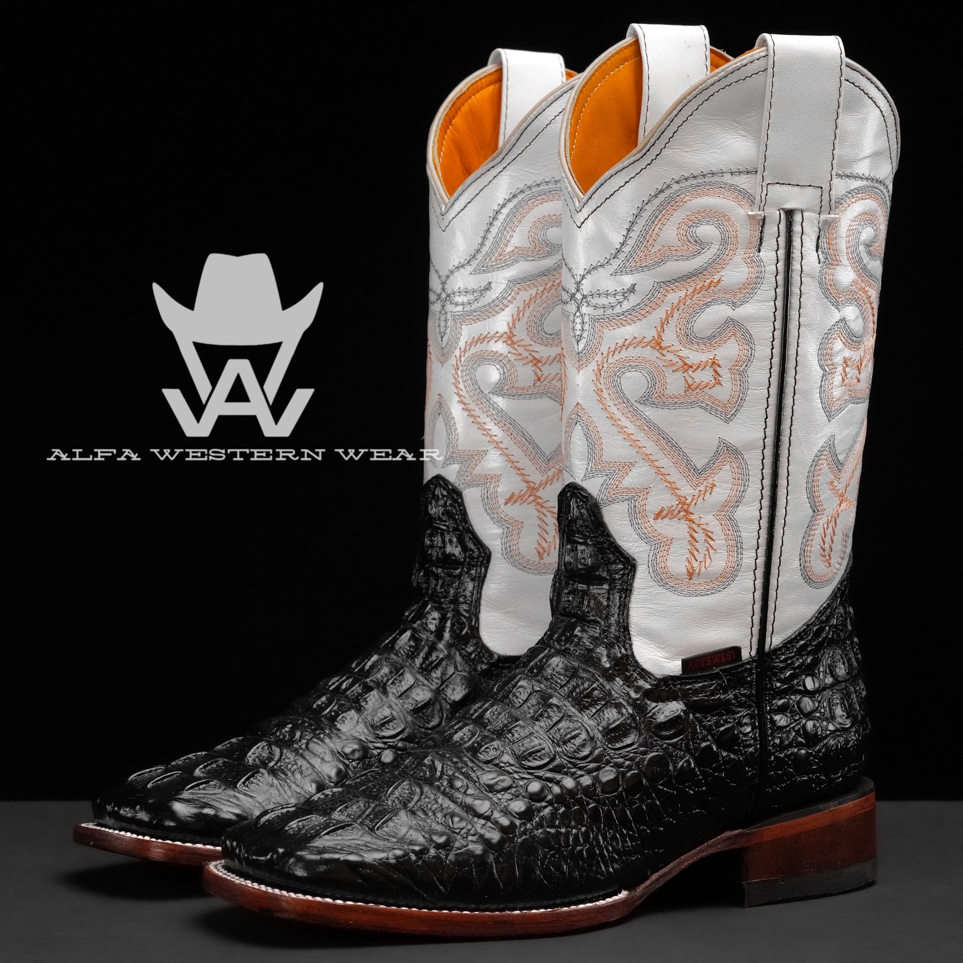 Men’s Handmade Black Caiman Neck – Square Toe