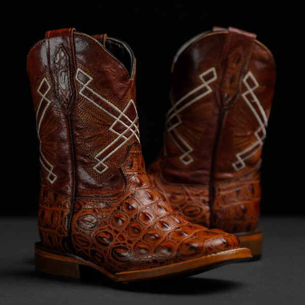 Cognac Caiman Horn Back - Square Toe
