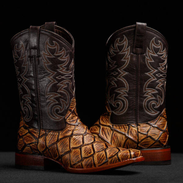 Honey Pirarucu - Rodeo Toe