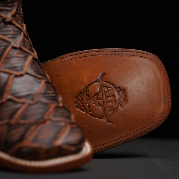 Cognac Pirarucu – Square Toe - Image 4