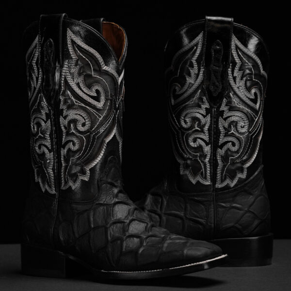 Matte Black Fish Scale – Square Toe