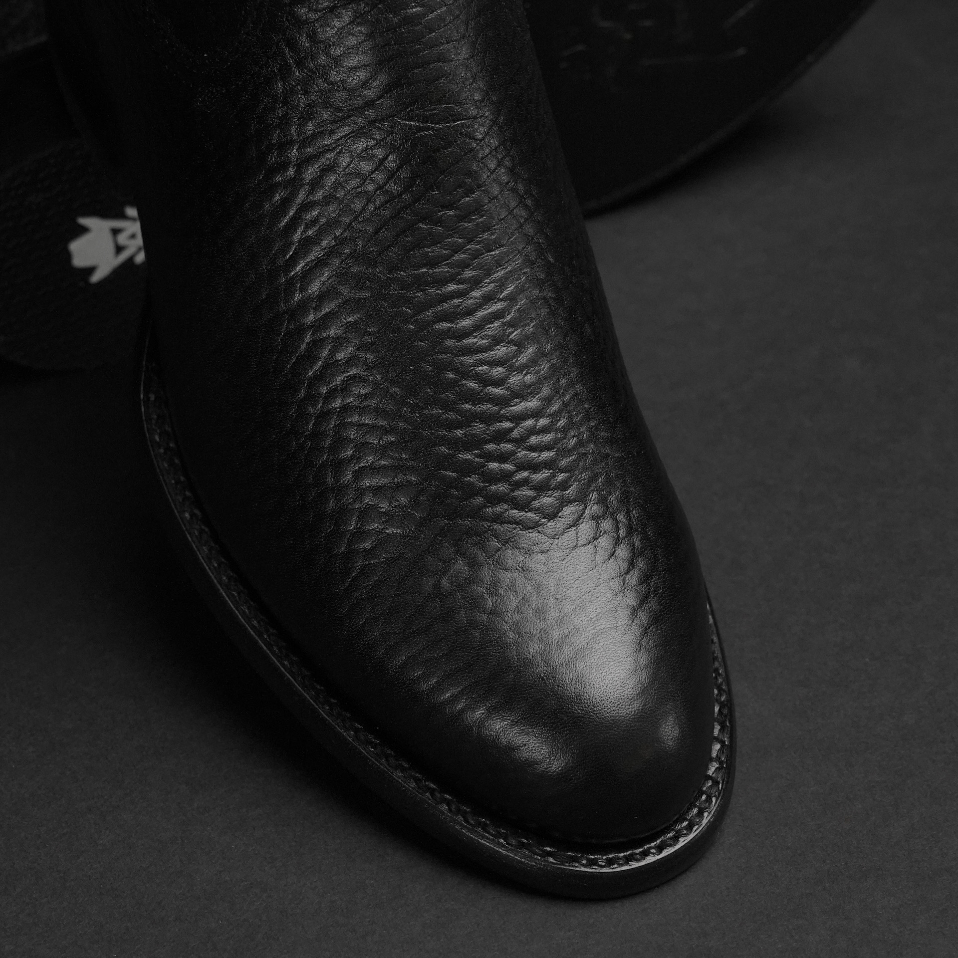 Black Bullhide - Round Toe - Image 2