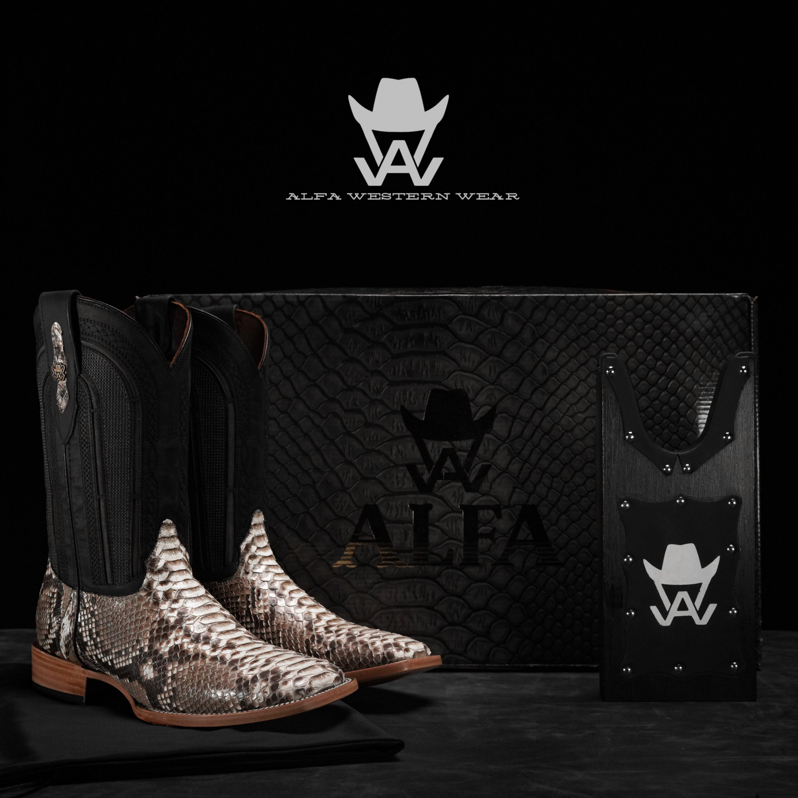 AUTHENTIC Natural Python – Square Toe (FREE Boot Jack