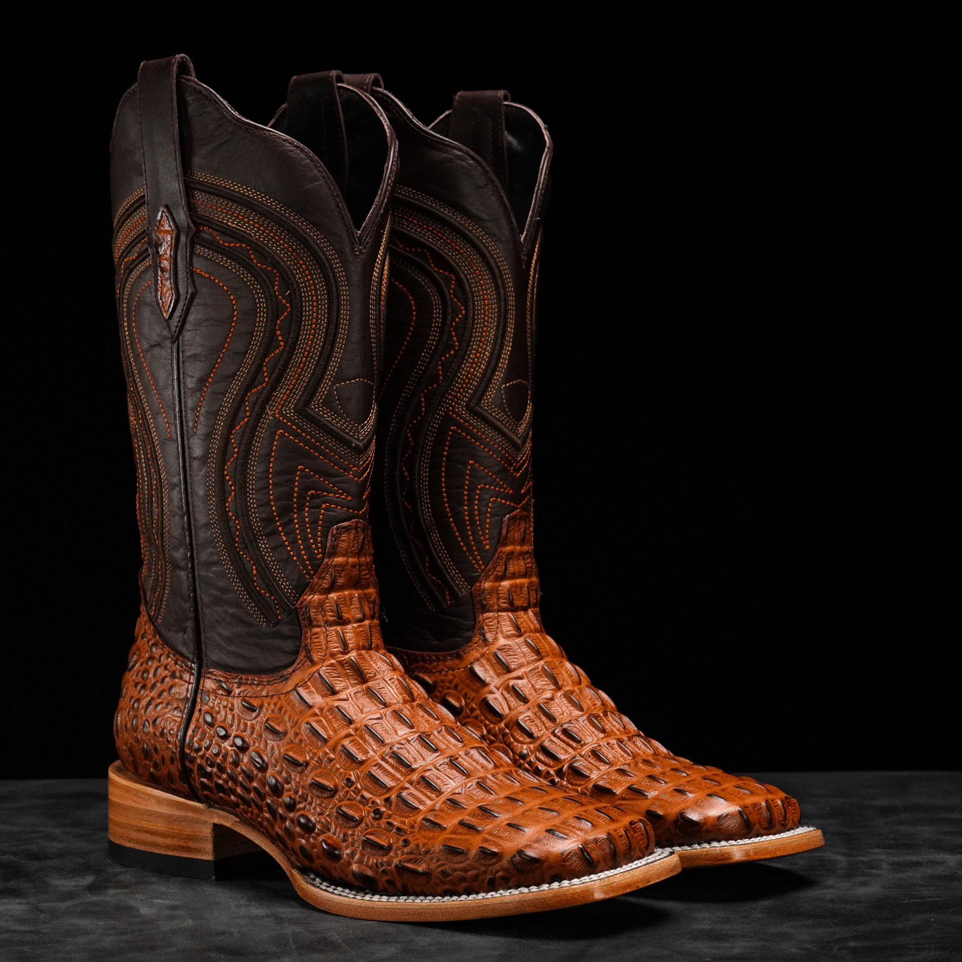 Cognac Caiman Horn Back - Square Toe