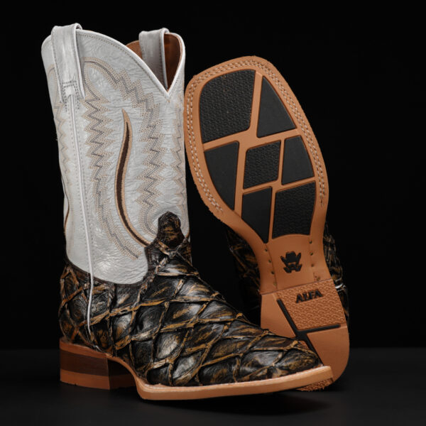 Tan Safari Pirarucu – Square Toe