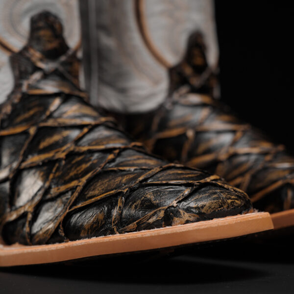 Tan Safari Pirarucu – Square Toe - Image 4