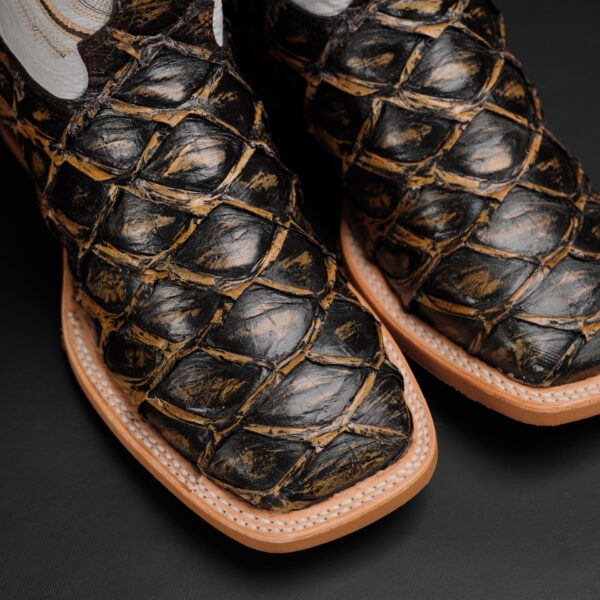 Tan Safari Pirarucu – Square Toe - Image 3