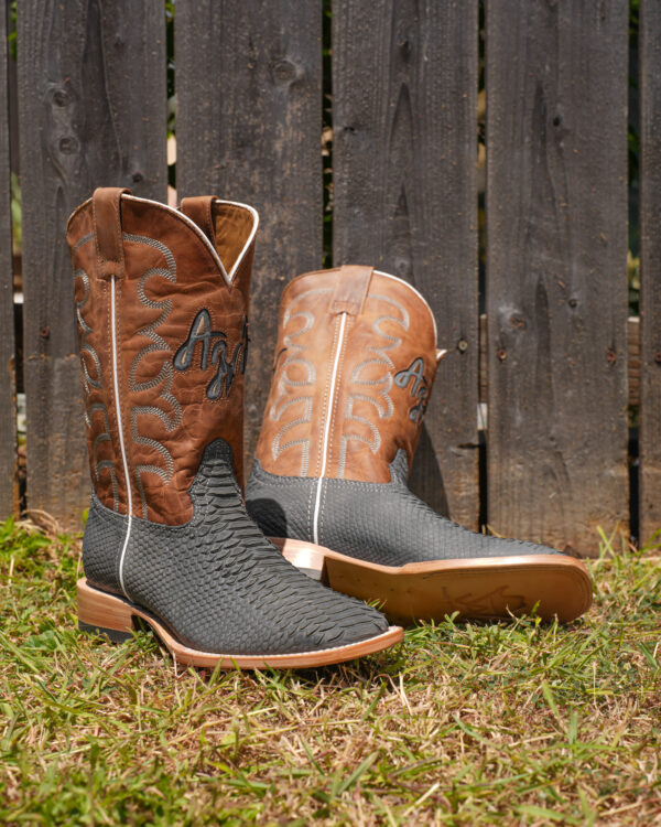 Matte Gray Python - Square Toe - Image 4