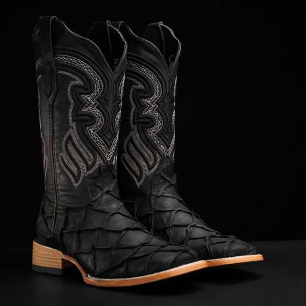 Matte Black Pirarucu – Square Toe
