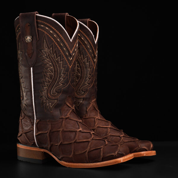 Matte Brown Pirarucu – Rodeo Toe