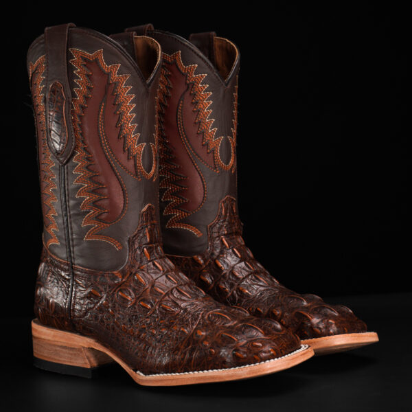 Cognac Caiman Neck - Square Toe