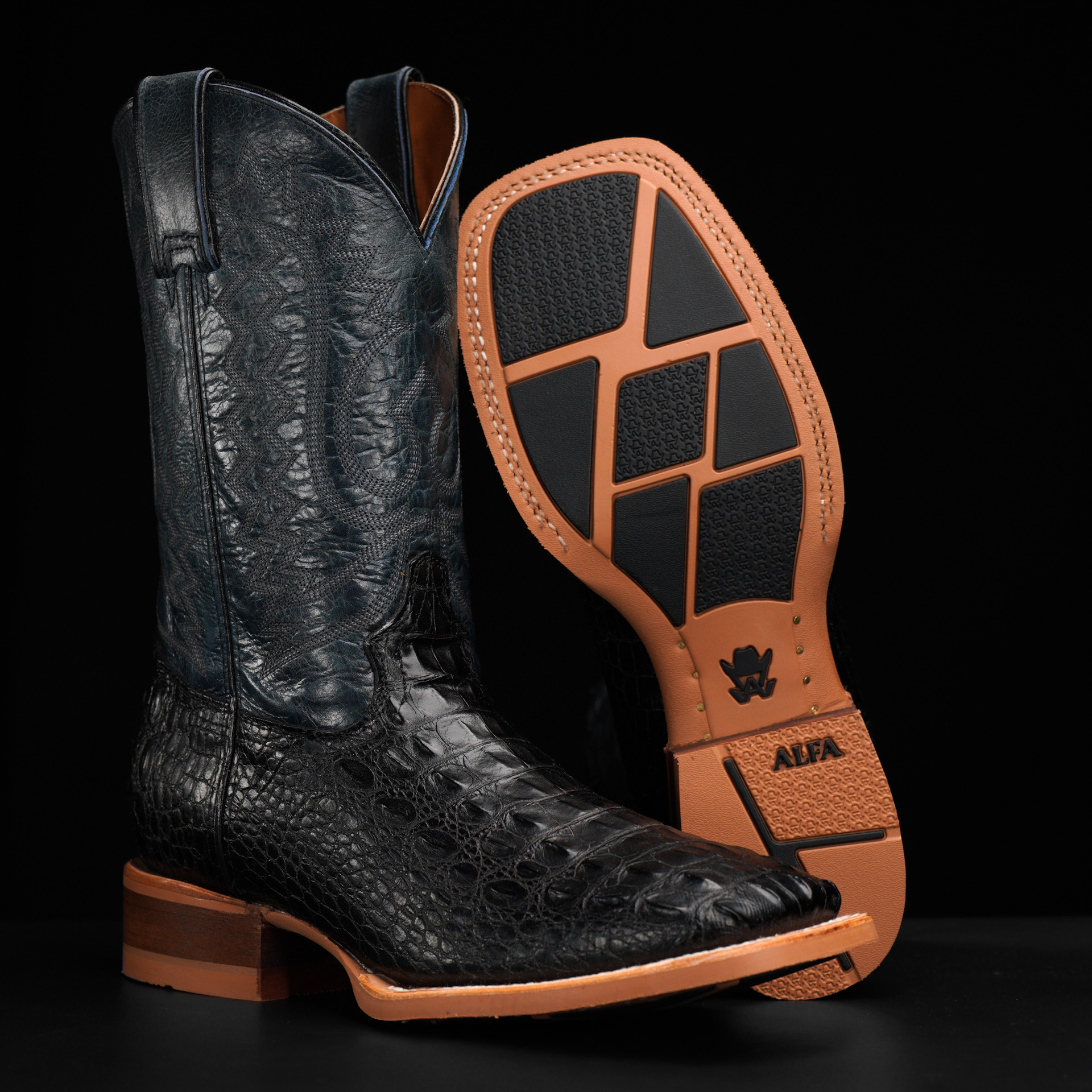 Black Caiman Horn Back - Square Toe