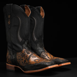 "The Dead Man’s Hand" – Square Toe