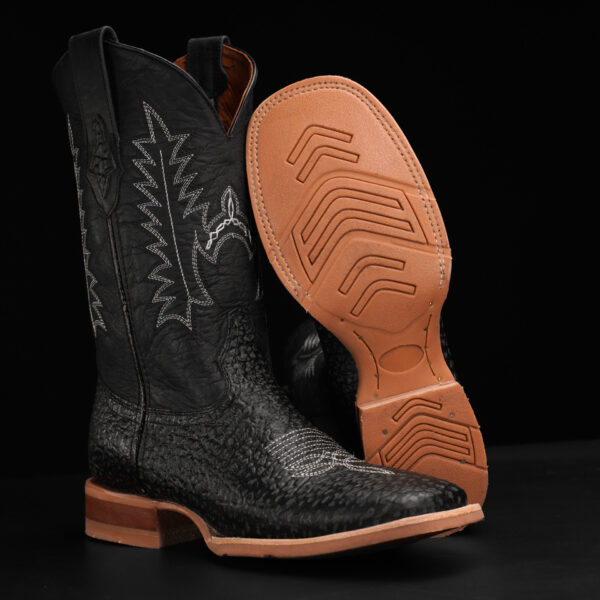 Black Bull Neck - Square Toe