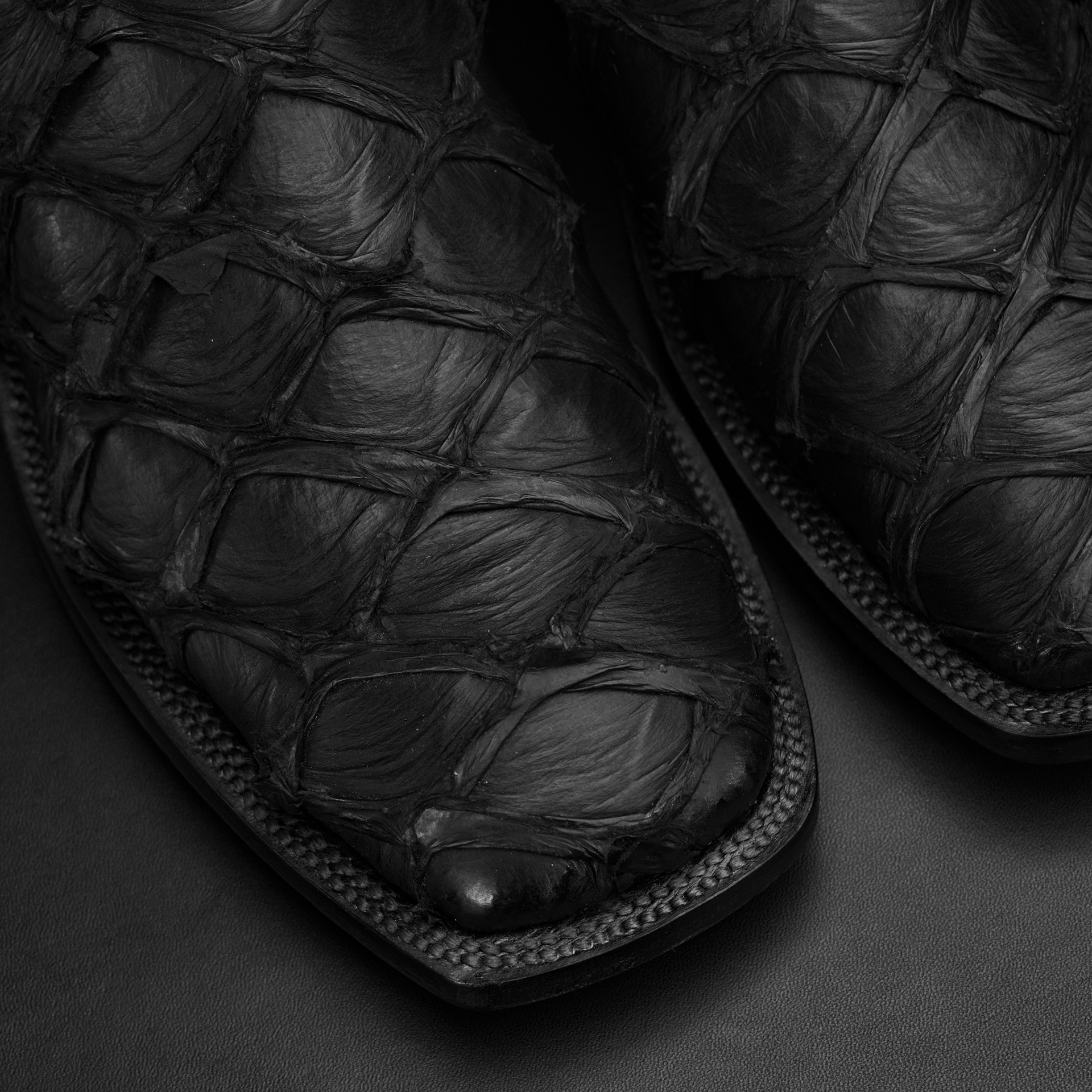 Genuine Black Pirarucu - Square Toe (FREE Belt) - Image 2