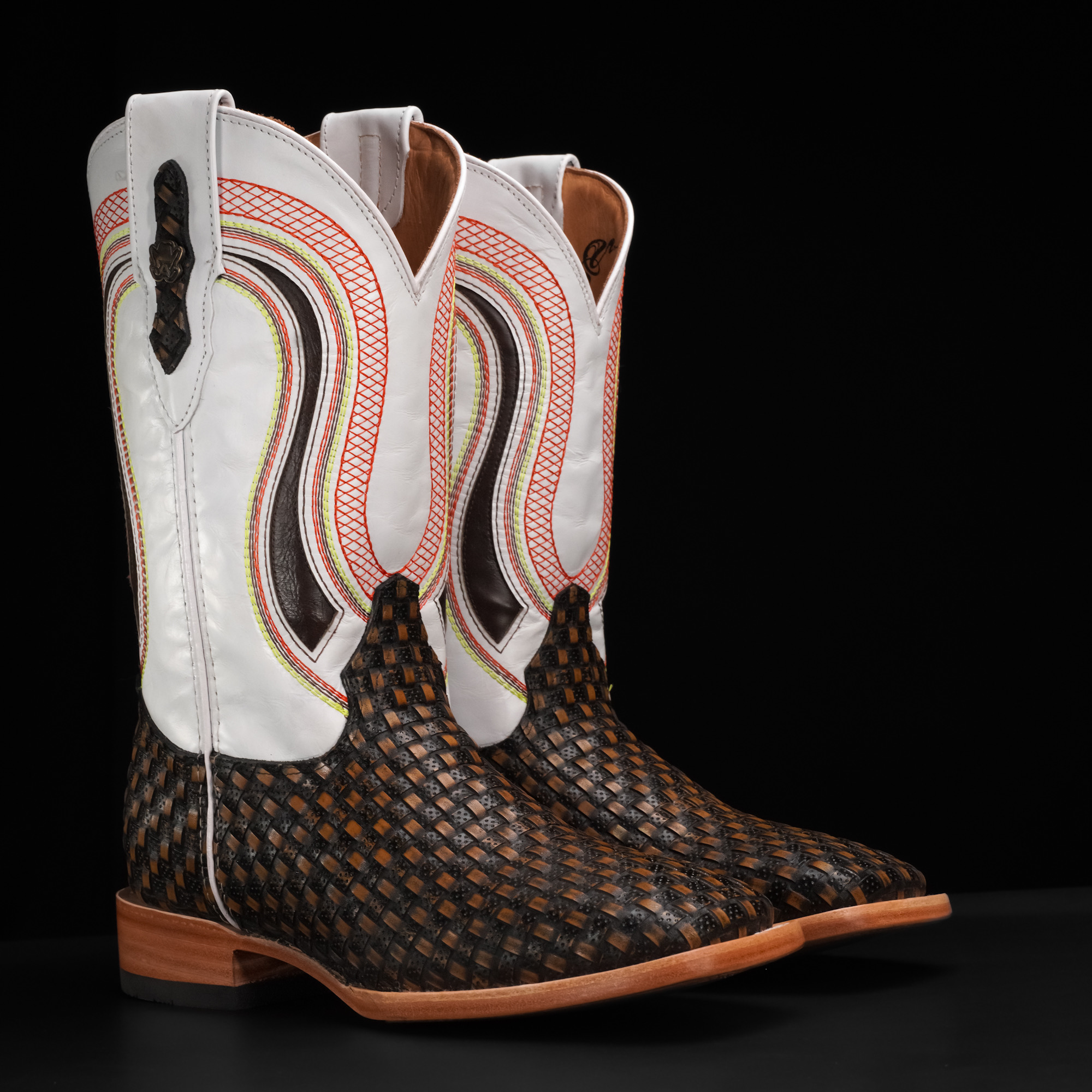 Tan Safari Basketweave – Square Toe