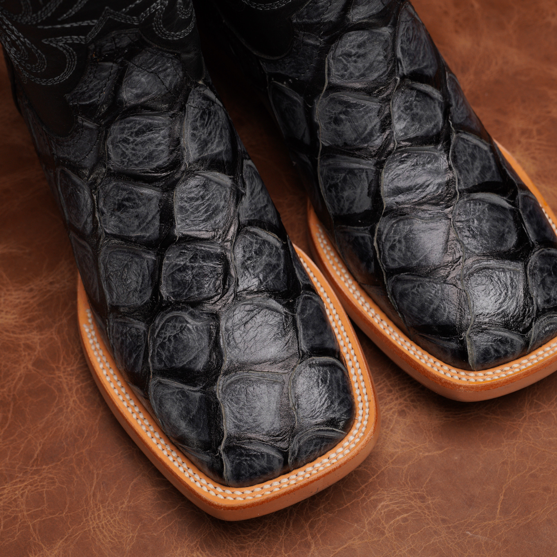 Gray Fish Scale – Square Toe - Image 3