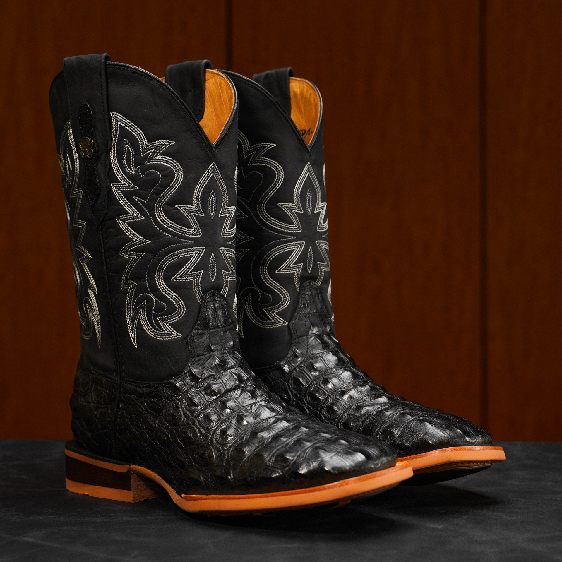 Black Caiman Horn Back - Square Toe