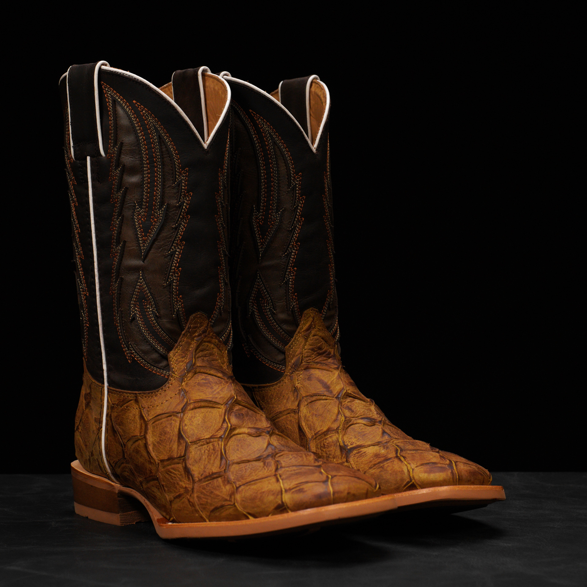 Matte Honey Fish Scale – Square Toe