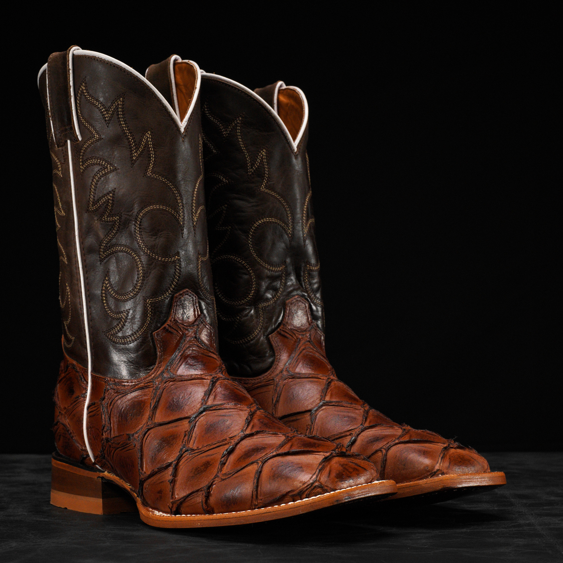 Brown Pirarucu – Square Toe