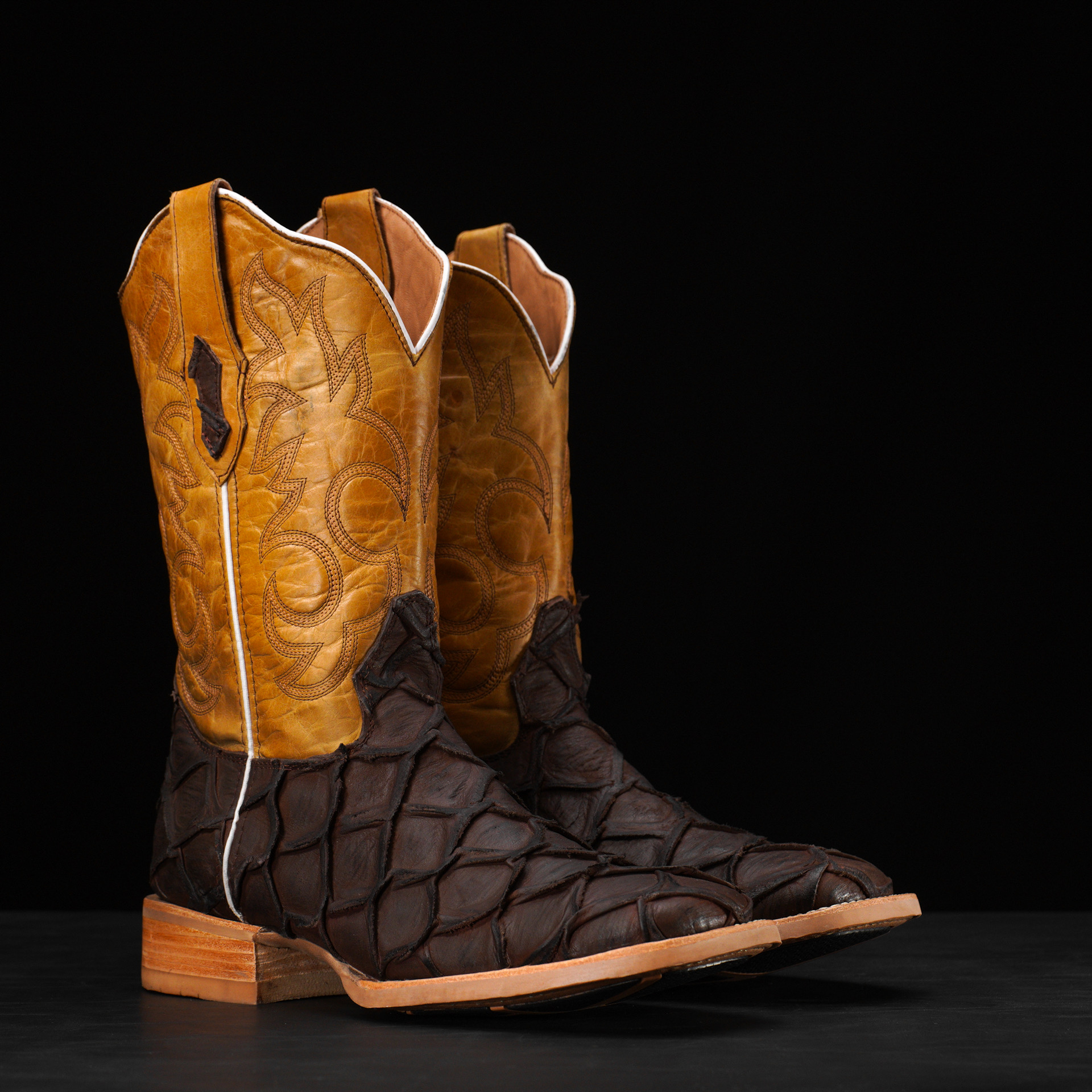 Matte Brown Pirarucu – Ranch Square Toe