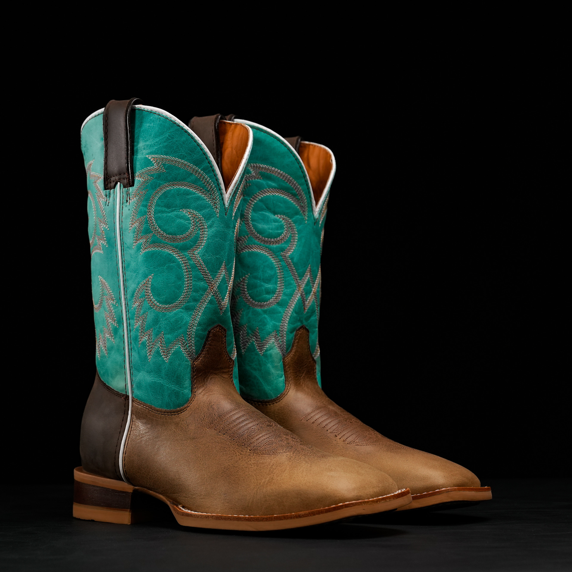 Brown Cowhide – Square Toe