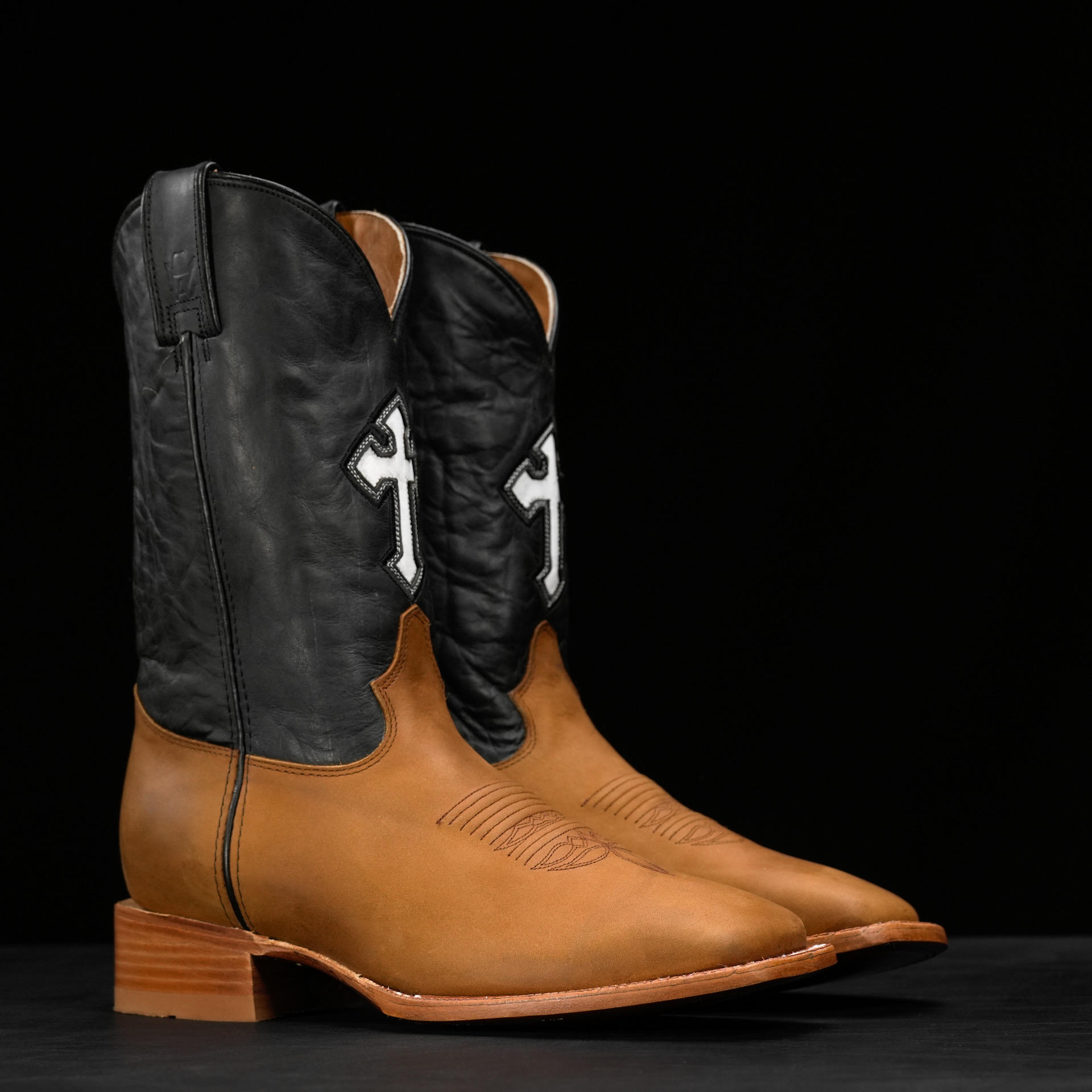 Natural Brown Cowhide – Square Toe